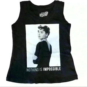 🌈 6/$60, Old Navy Baby, Catherine Hepburn, Black T-shirt, Size 18-24 Months